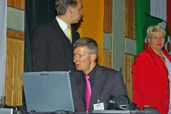 200040