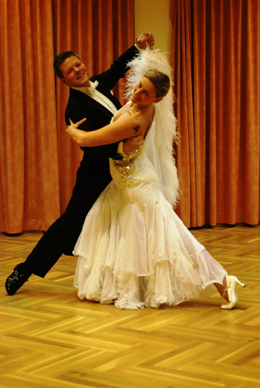 Einstieg in die B Klasse in Schenefeld Tanzen in Kiel e.V.