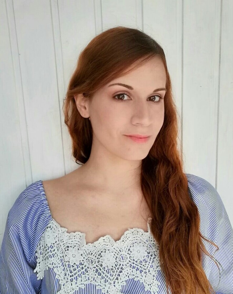 Alina Mokhtari